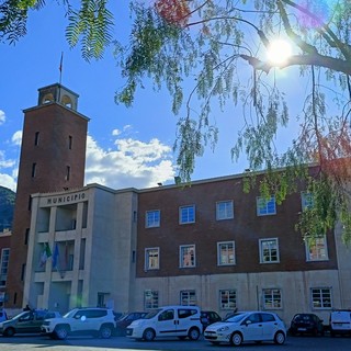 Ventimiglia Progressista attacca l’assessore Serena Calcopietro: “Parole gravi, si dimetta subito”