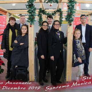 Sanremo: concerti, cultura ed eccellenze del territorio al Mercato Annonario in attesa del Natale