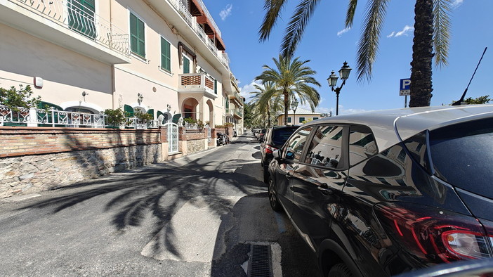 Sanremo, cambia il senso di marcia in corso Trento Trieste: da lunedì si viaggia verso ponente Sanremo, cambia il senso di marcia in corso Trento Trieste: da lunedì si viaggia verso ponente