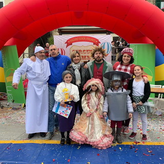 Dolceacqua: grande successo di partecipanti ieri pomeriggio per il Carnevale organizzato dal Comune (Foto) Dolceacqua: grande successo di partecipanti ieri pomeriggio per il Carnevale organizzato dal Comune (Foto)