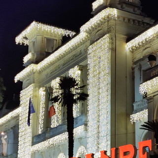 Sanremo: domani sera al teatro dell'Opera del Casino lo spettacolo di fine anno del Liceo Cassini Sanremo: domani sera al teatro dell'Opera del Casino lo spettacolo di fine anno del Liceo Cassini