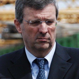 PDL in Regione: "Burlando propone un Bilancio lacrime e sangue ma spende 55mila € per un'iniziativa di formazione pubblica sull'immigrazione e scambi culturali"