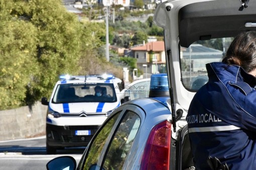 I controlli della polizia municipale in provincia di Imperia I controlli della polizia municipale in provincia di Imperia