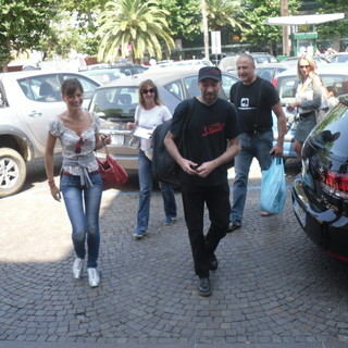 Ventimiglia: Dimissioni Scullino, sit-in della Casa della Legalità "Se tutto è in regola perchè 'scappa'?"