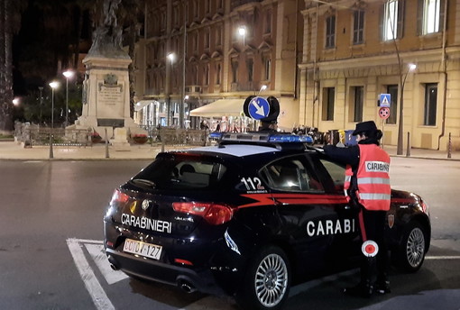 Serie di controlli dei Carabinieri nel fine settimana in tutta la provincia: molti i verbali per la guida in stato di ebbrezza Serie di controlli dei Carabinieri nel fine settimana in tutta la provincia: molti i verbali per la guida in stato di ebbrezza