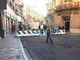 Sanremo: un camper a 'zonzo' in via Matteotti nonostante due sbarramenti anti terrorismo (Foto)