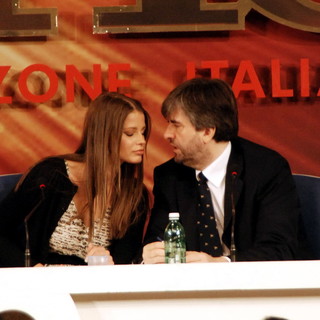 Festival Sanremo: soddisfazione per gli ascolti di ieri sera. Al Roof la bellissima Ivana Mrazova