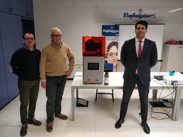 Sanremo: questa mattina alla Confartigianato, dimostrazione delle stampanti 3D per gli odontotecnici Sanremo: questa mattina alla Confartigianato, dimostrazione delle stampanti 3D per gli odontotecnici