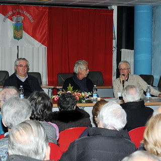 Vallecrosia: ieri pomeriggio la conferenza dello storico Paolo Veziano sul tema 'Sono senza mezzi'