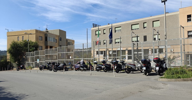 Carceri: Valle Armea tra sovraffollamento, carenza di personale e barriere linguistiche