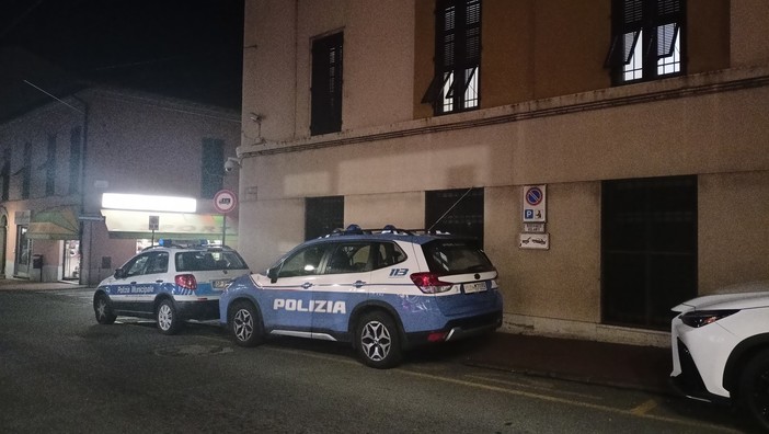 Ventimiglia, maxi controllo interforze: un arresto per spaccio e sequestri di droga in centro città Ventimiglia, maxi controllo interforze: un arresto per spaccio e sequestri di droga in centro città