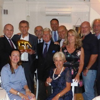 L'Ambasciatore Lavezzi lascia il Principato di Monaco: cena conviviale con il Com.it.es L'Ambasciatore Lavezzi lascia il Principato di Monaco: cena conviviale con il Com.it.es