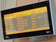 Regionale prima in ritardo poi cancellato: pendolari furenti per le diverse informazioni tra stazioni