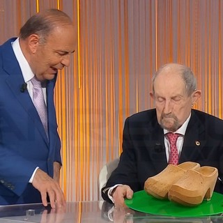 Il partigiano e cittadino benemerito a Sanremo Gustavo Ottolenghi ospite di Bruno Vespa (Foto) Il partigiano e cittadino benemerito a Sanremo Gustavo Ottolenghi ospite di Bruno Vespa (Foto)