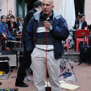Elezioni Amministrative Imperia: in piazza Bianchi il comizio del candidato Gian Franco Grosso Elezioni Amministrative Imperia: in piazza Bianchi il comizio del candidato Gian Franco Grosso