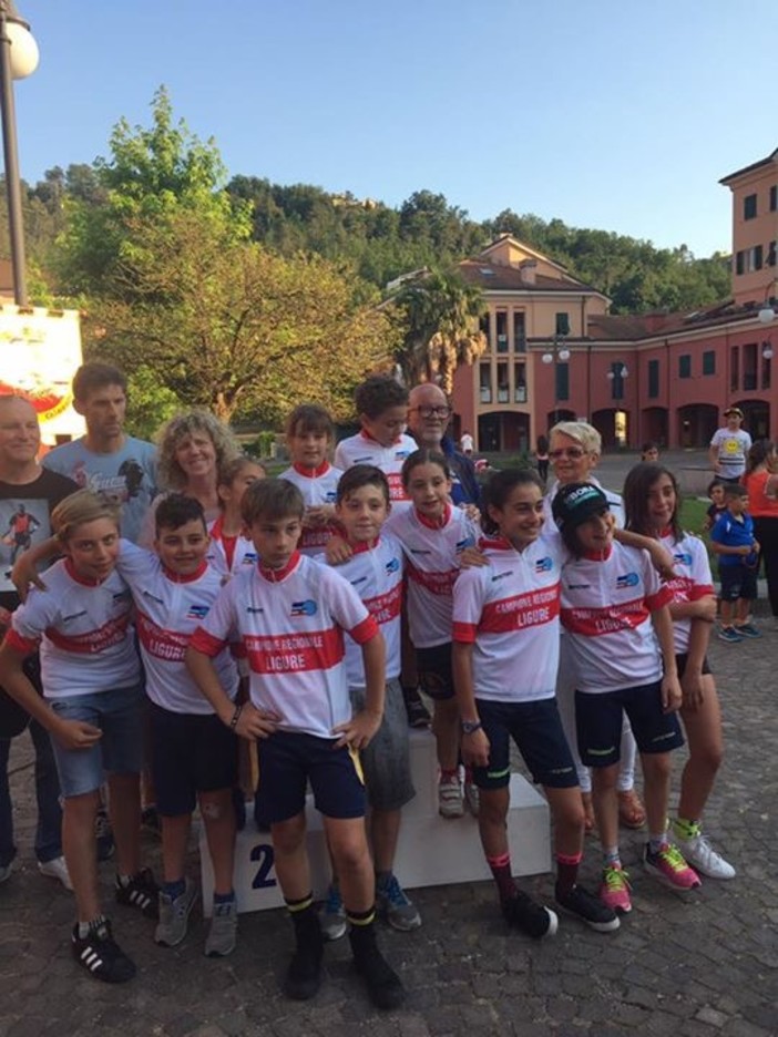 Ciclismo. Campionato Regionale su strada, a Casarza Ligure spicca Amelie Rolando (FOTO)