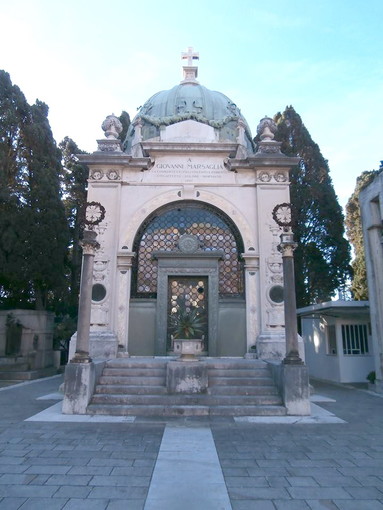 Sanremo: cimitero della Foce sempre nel degrado, adesso la sensibilizzazione corre sui social network