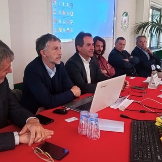 Dal cuneese: 'Impiego del Distillato di Legno BioDea in agricoltura', interessanti spunti dal convegno di Lagnasco (Video) Dal cuneese: 'Impiego del Distillato di Legno BioDea in agricoltura', interessanti spunti dal convegno di Lagnasco (Video)