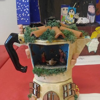Costarainera: nella sala consiliare del Municipio la premiazione dei concorsi 'Un paese di presepi' e 'Guardando il presepe' (foto)