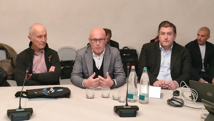 Gruppo 3C presenta la piattaforma di comunicazione in Cloud-PBX di NFON Gruppo 3C presenta la piattaforma di comunicazione in Cloud-PBX di NFON