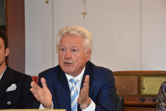 Ventimiglia: l'ex Sindaco Scullino torna alla carica "A breve partiranno lavori in città per 750mila euro" Ventimiglia: l'ex Sindaco Scullino torna alla carica "A breve partiranno lavori in città per 750mila euro"