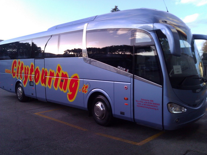 Sanremo: tutti i sabato e domenica con la City Touring, servizio 'pullman della neve' per Limone Piemonte Sanremo: tutti i sabato e domenica con la City Touring, servizio 'pullman della neve' per Limone Piemonte