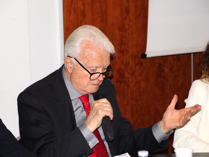 'La giustizia conviene’, 40 classi di istituti del Ponente a lezione dal magistrato Giancarlo Caselli