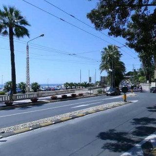 Sanremo: lunedì prossimo in corso Imperatrice , senso unico alternato regolamentato da impianto semaforico Sanremo: lunedì prossimo in corso Imperatrice , senso unico alternato regolamentato da impianto semaforico