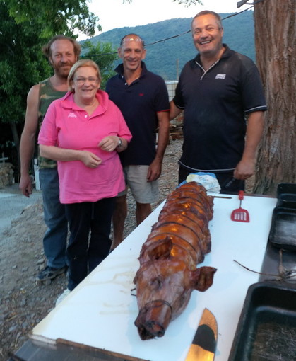 Ceriana: cena di ringraziamento con il Sindaco Rebaudo per i residenti di località 'Ciapela' Ceriana: cena di ringraziamento con il Sindaco Rebaudo per i residenti di località 'Ciapela'