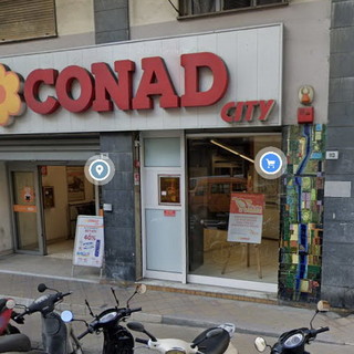 Sanremo: perde la borsa e viene riconsegnata al supermercato vicino, i ringraziamenti della proprietaria Sanremo: perde la borsa e viene riconsegnata al supermercato vicino, i ringraziamenti della proprietaria