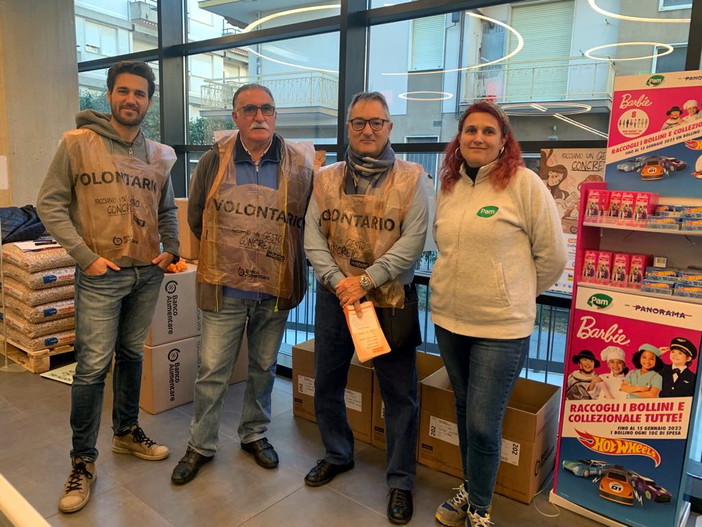 Diano Marina: nei supermercati Pam e Basko la raccolta delle offerte alimentari per chi ha bisogno Diano Marina: nei supermercati Pam e Basko la raccolta delle offerte alimentari per chi ha bisogno