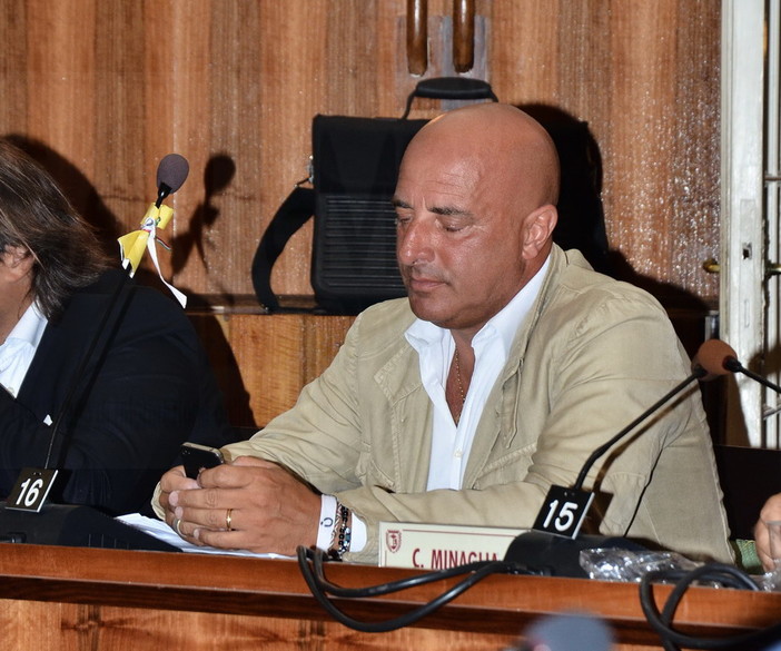 Sanremo: Dibattito Ius Soli. Berrino “No ad una sostituzione etnica”. Lanteri “Discussione strumentale” Sanremo: Dibattito Ius Soli. Berrino “No ad una sostituzione etnica”. Lanteri “Discussione strumentale”