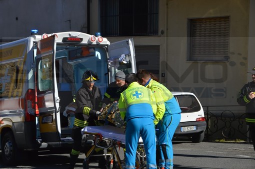 Vallecrosia: nella città alta 60enne cade da un albero, mobilitazione di soccorsi ed elicottero (Foto)