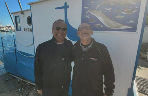 Carlo Conti sorprende tutti: il ringraziamento finale al sanremese Bruno Chiuso chiude il suo biennio al Festival