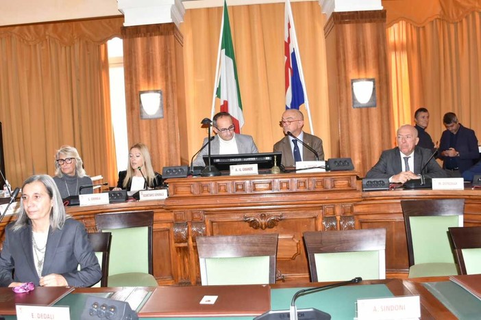 Bilancio e programmazione, il Consiglio comunale di Sanremo definisce le priorità per il triennio