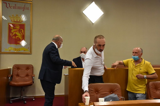 Ventimiglia: crisi politica dopo il Consiglio di giovedì, la Lega chiede un vertice con Forza Italia e FdI Ventimiglia: crisi politica dopo il Consiglio di giovedì, la Lega chiede un vertice con Forza Italia e FdI