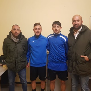 Calcio, Eccellenza. Imperia, i nuovi volti Cavallone e Martelli si presentano: "Felici di far parte di questo gruppo" Calcio, Eccellenza. Imperia, i nuovi volti Cavallone e Martelli si presentano: "Felici di far parte di questo gruppo"