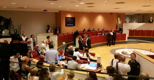 No Borders, M5S in Regione: "Siamo sempre a favore della legalità. Dall’assessore Viale solo strumentalizzazioni politiche"