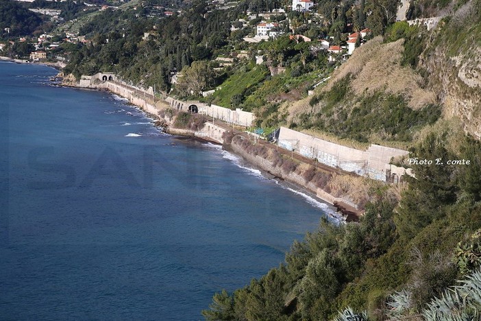 Ventimiglia: frana in frazione Calandre, l'appello di un cittadino al Commissario del Comune