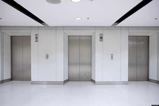Manutenzione e assistenza degli impianti ascensori: la sicurezza con Cuttica Ascensori è H24 365 giorni l'anno Manutenzione e assistenza degli impianti ascensori: la sicurezza con Cuttica Ascensori è H24 365 giorni l'anno