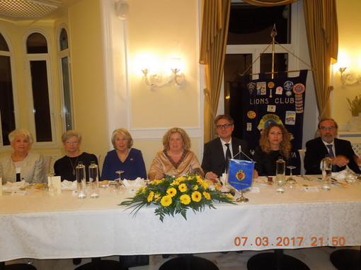 Sanremo: martedì scorso all'Hotel Lolli la 29a 'Charter night' del Lions Club Sanremo Matutia Sanremo: martedì scorso all'Hotel Lolli la 29a 'Charter night' del Lions Club Sanremo Matutia