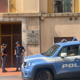Ventimiglia: non può soggiornare in città dopo l'aggressione alla ex compagna, scoperto in città è ora in carcere Ventimiglia: non può soggiornare in città dopo l'aggressione alla ex compagna, scoperto in città è ora in carcere