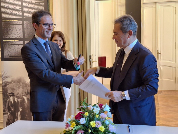 Bordighera: affidata per i prossimi nove anni alla 'Else Srl' Villa Regina Margherita, la soddisfazione del sindaco (Foto)