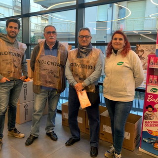 Diano Marina: nei supermercati Pam e Basko la raccolta delle offerte alimentari per chi ha bisogno