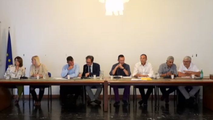 Consiglio comunale a Bordighera, Trucchi propone: "Fare commissione tematica su argomenti di primaria importanza"