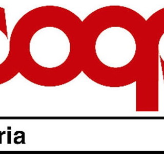 Sessanta associazioni hanno risposto all'appello della Coop Liguria per distribuire alimentari a chi è in difficoltà Sessanta associazioni hanno risposto all'appello della Coop Liguria per distribuire alimentari a chi è in difficoltà