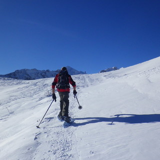 Limone Piemonte, sabato due ciaspolate in programma: Vallone del Cros e in notturna Forti del Colle di Tenda