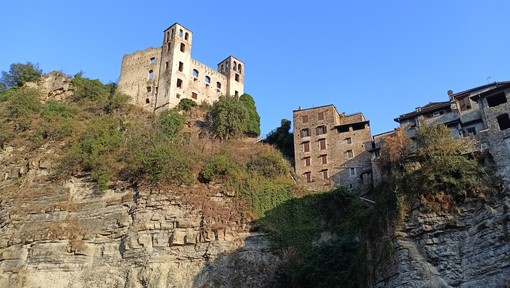 Dolceacqua: mercoledì la 'Notte del Gusto' sotto al Castello, un tour tra gusti e sapori del territorio