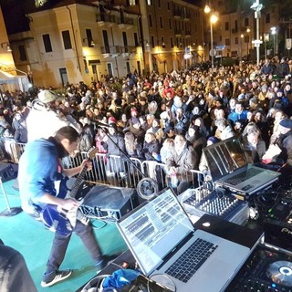 Capodanno col pienone di turisti nella nostra regione: Toti “Liguria protagonista delle vacanze ed ora mirino sul Festival"