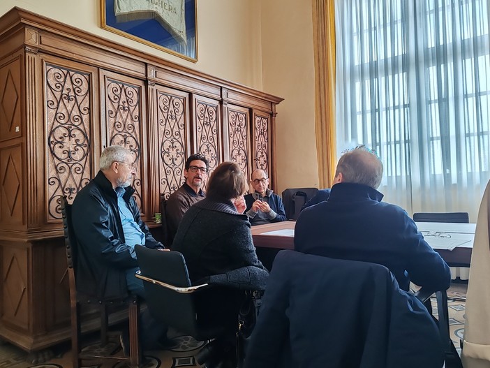 Bordighera: iniziativa privata sbarca in commissione per l’Urbanistica, i Lavori Pubblici e l’Ambiente Bordighera: iniziativa privata sbarca in commissione per l’Urbanistica, i Lavori Pubblici e l’Ambiente